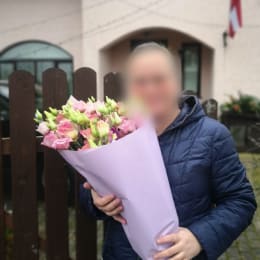 Доставка цветов в город Dreiliņi. Отчёт № 5013