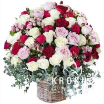 Basket of peony type roses
