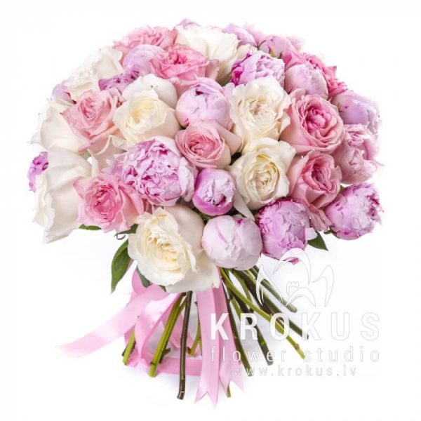 Bouquet of roses and peonies
