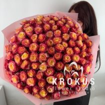 51 peach rose bouquet